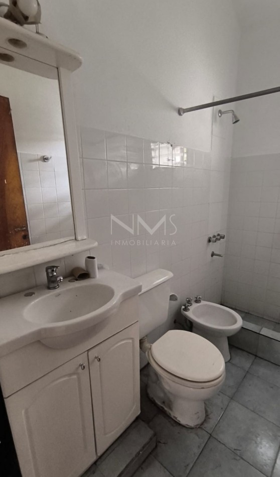 VENTA - CASA EN ZONA SUR (Barrio Ciudad Valdivia)