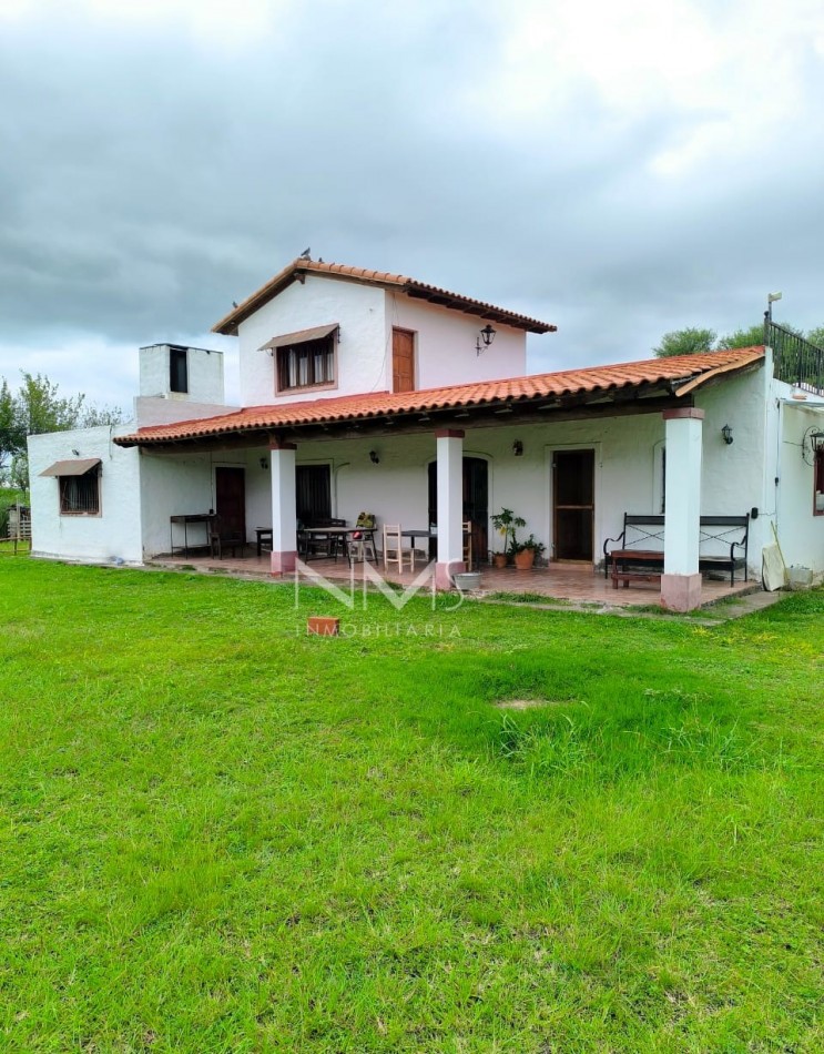 VENTA - ENCANTADORA CASA DE CAMPO EN RUTA 26 -APTA CREDITO HIPOTECARIO