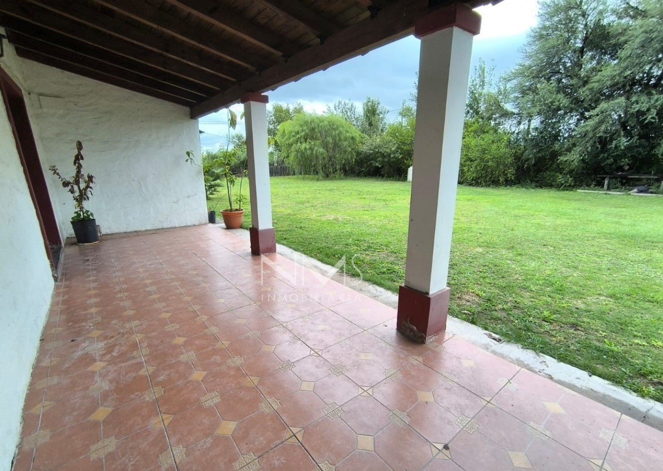 VENTA - ENCANTADORA CASA DE CAMPO EN RUTA 26 -APTA CREDITO HIPOTECARIO