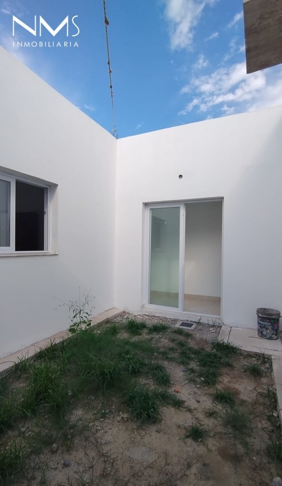 VENTA CASA EN VIA AURELIA