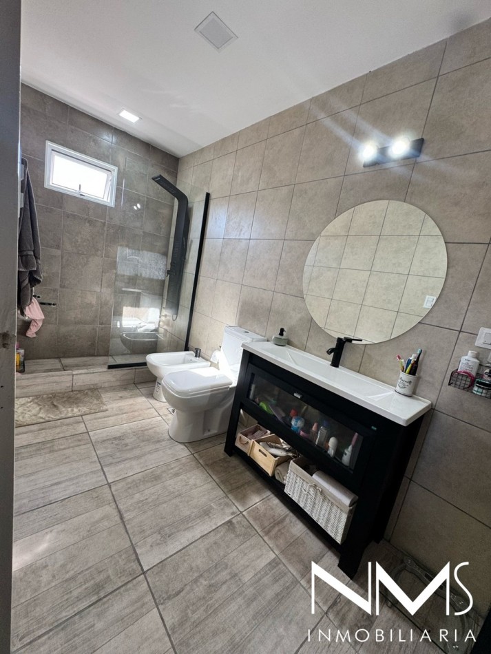 VENTA CASA EN TRES CERRITOS c/LOCAL COMERCIAL