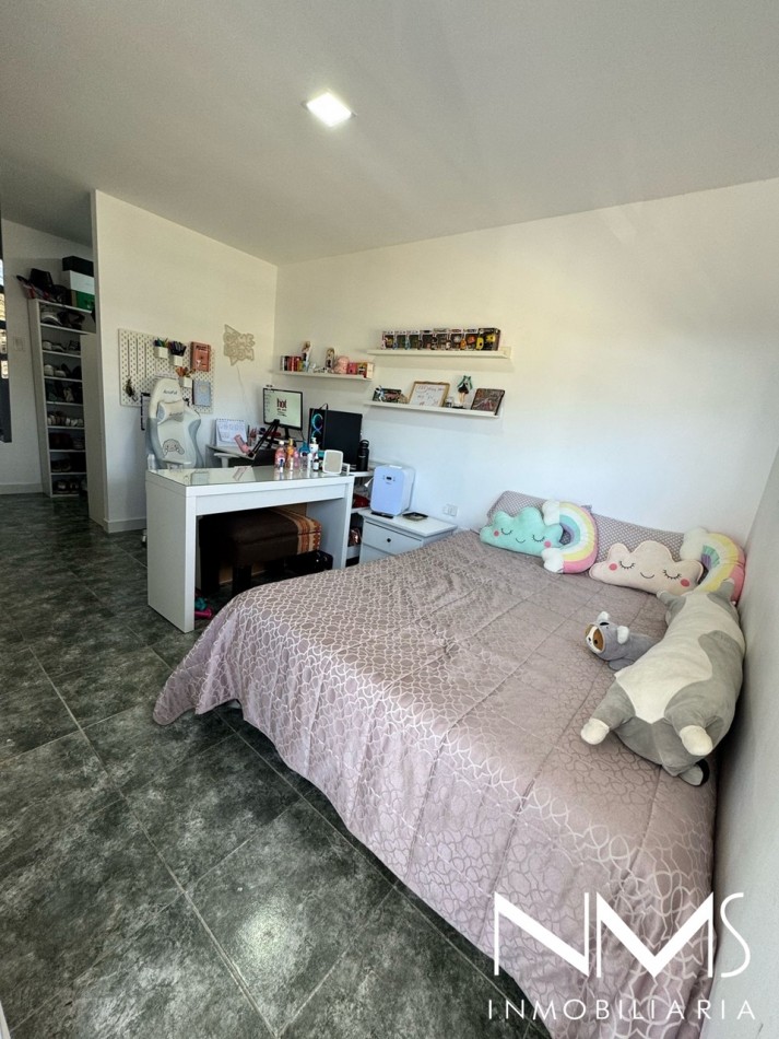 VENTA CASA EN TRES CERRITOS c/LOCAL COMERCIAL