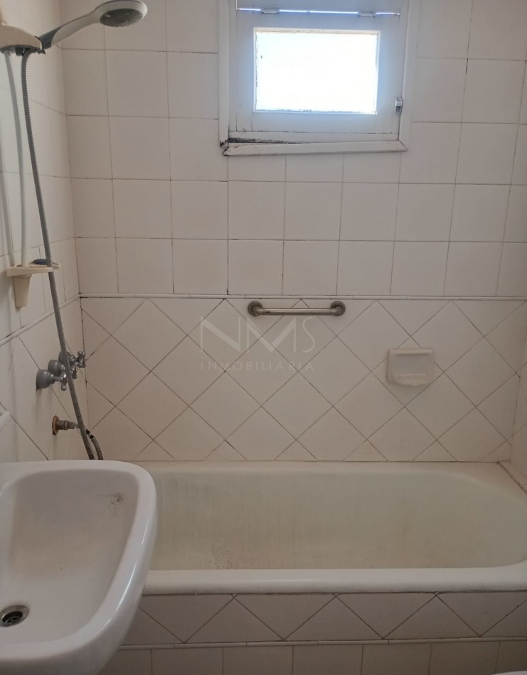ALQUILER DPTO 2 DORMITORIOS EN MITRE AL 200 - EDIFICIO GALERIA MITRE