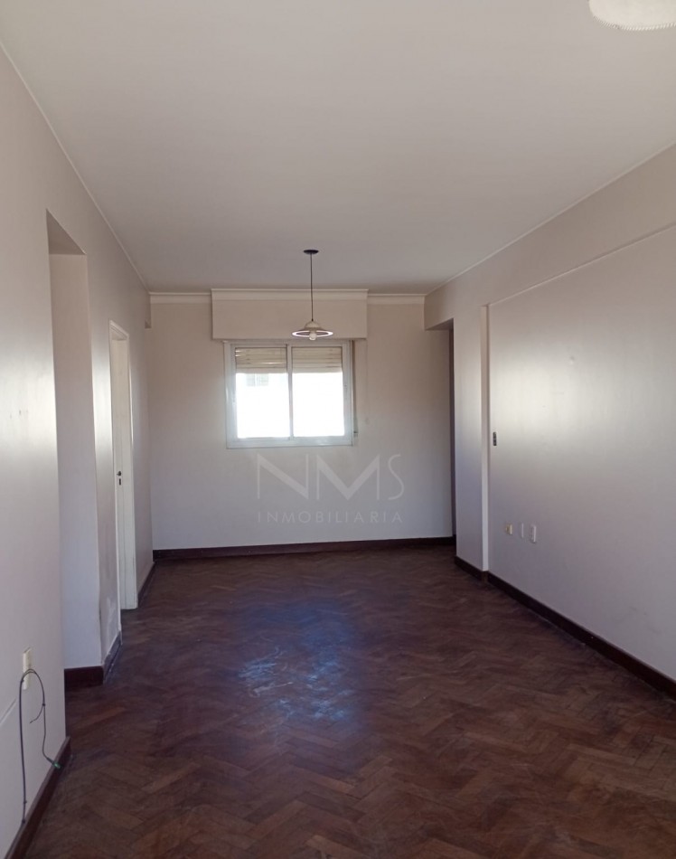 ALQUILER DPTO 2 DORMITORIOS EN MITRE AL 200 - EDIFICIO GALERIA MITRE