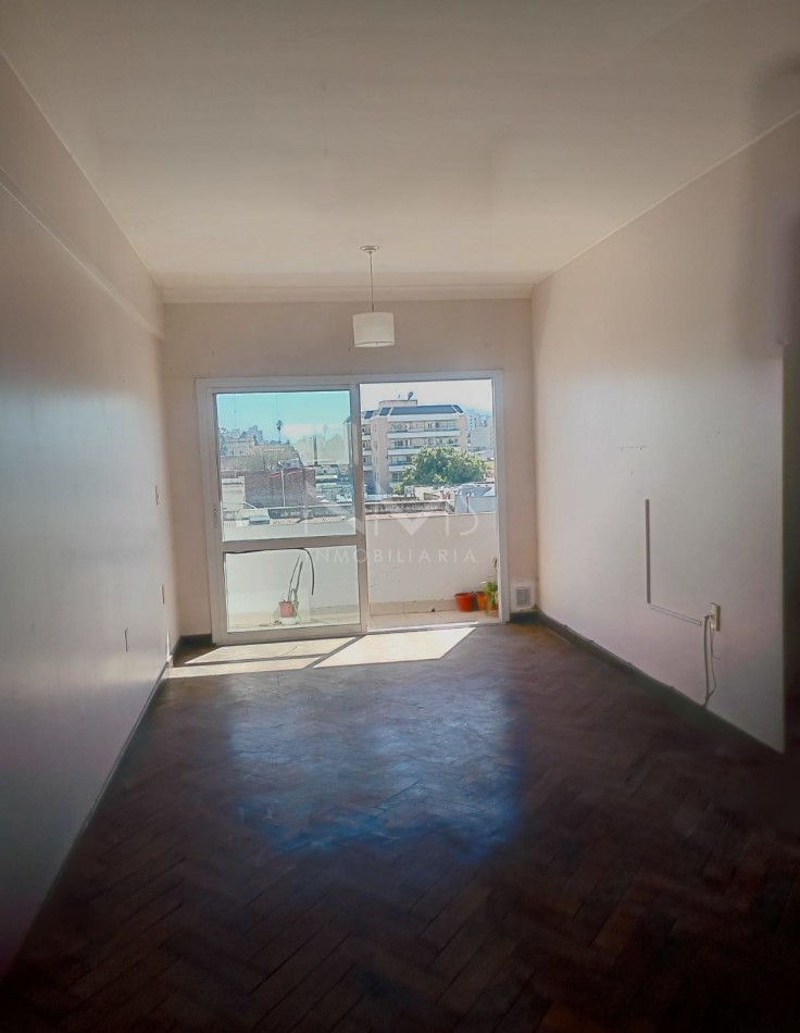 ALQUILER DPTO 2 DORMITORIOS EN MITRE AL 200 - EDIFICIO GALERIA MITRE