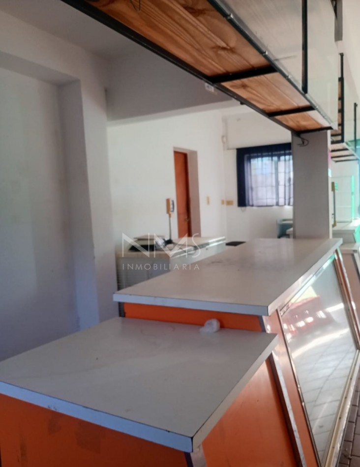 ALQUILER DE  LOCAL COMERCIAL - BARRIO DOCENTE SUR 