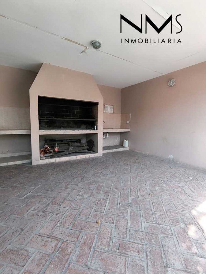 SE ALQUILA DEPARTAMENTO AMOBLADO - COCHERA . PILETA Y ASADOR - GRAND BOURG