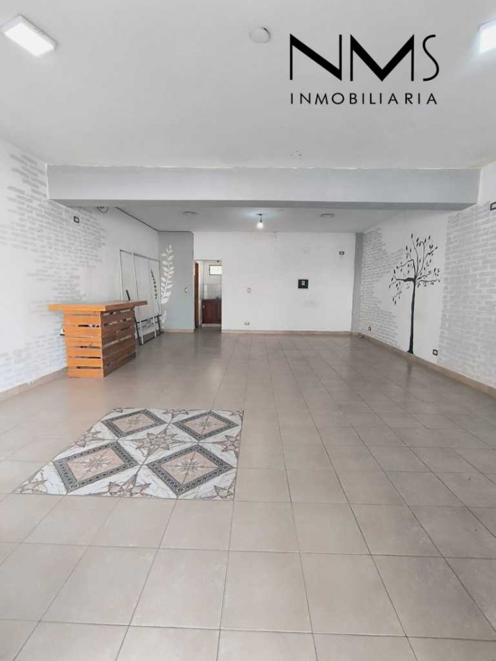 SE ALQUILA LOCAL COMERCIAL - AYACUCHO AL 500 