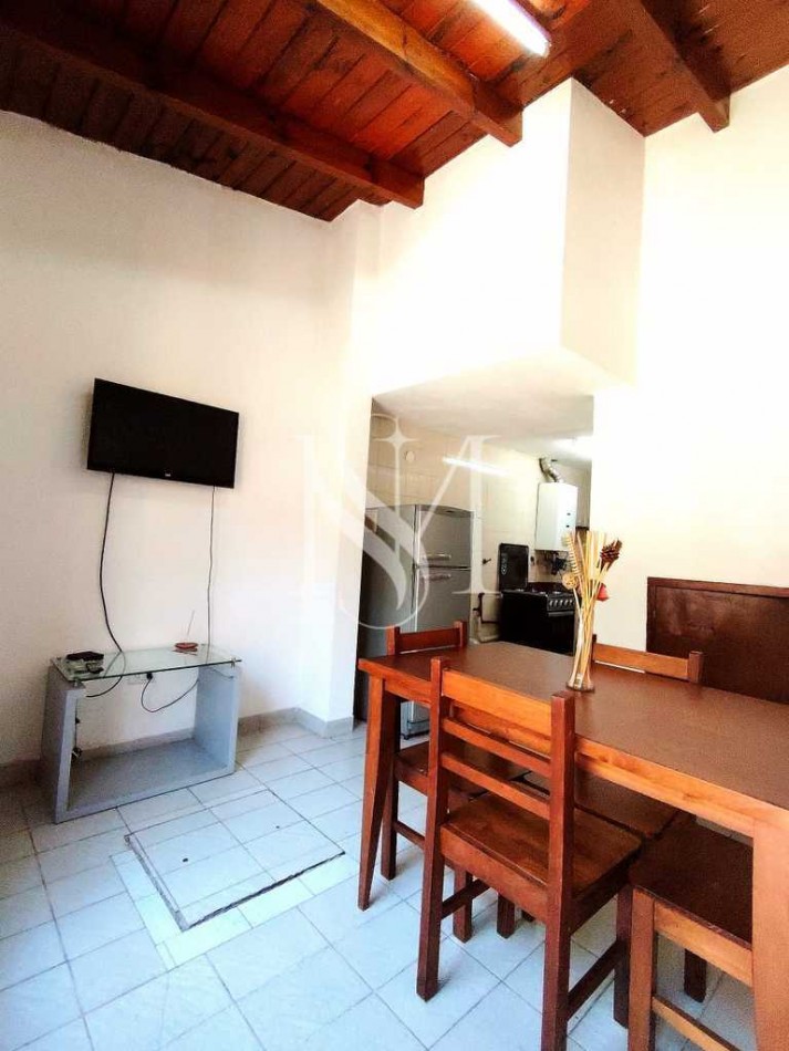 CASA EN ALQUILER DE DOS PLANTAS (DUPLEX) AMOBLADO - B° BELGRANO - ETAPA 1