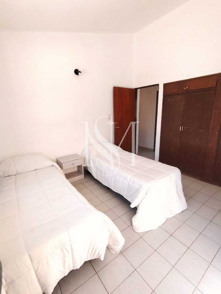 CASA EN ALQUILER DE DOS PLANTAS (DUPLEX) AMOBLADO - B° BELGRANO - ETAPA 1