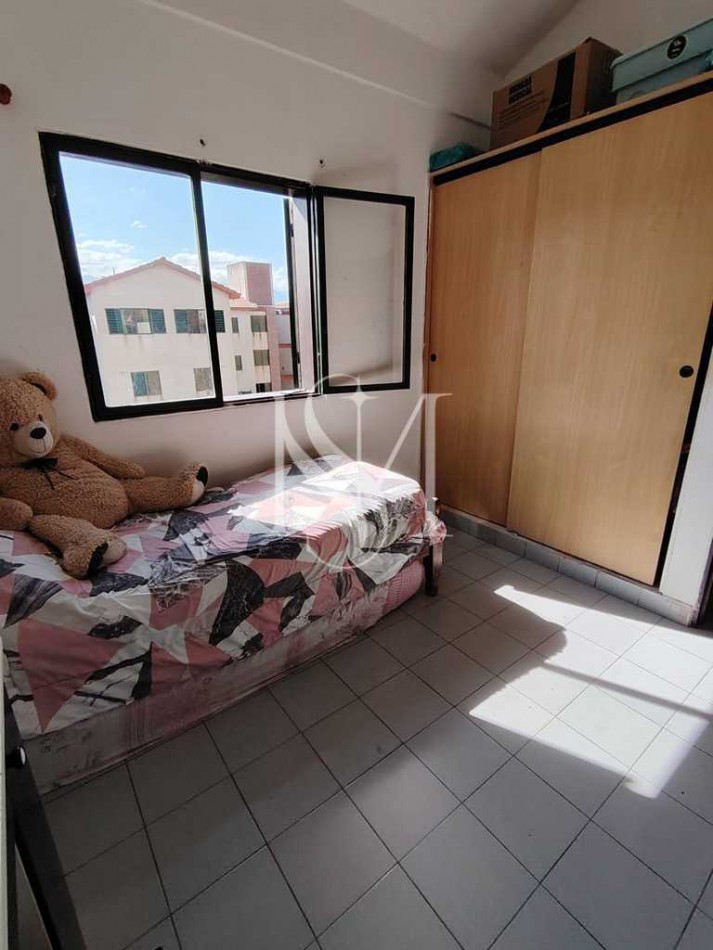 SE ALQUILA DEPARTAMENTO DE 3 HABITACIONES - BARRIO JUAN PABLO II - Zona Sur