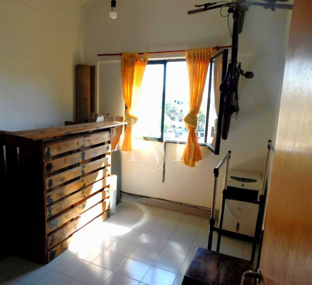 SE ALQUILA DEPARTAMENTO DE 3 HABITACIONES - BARRIO JUAN PABLO II - Zona Sur