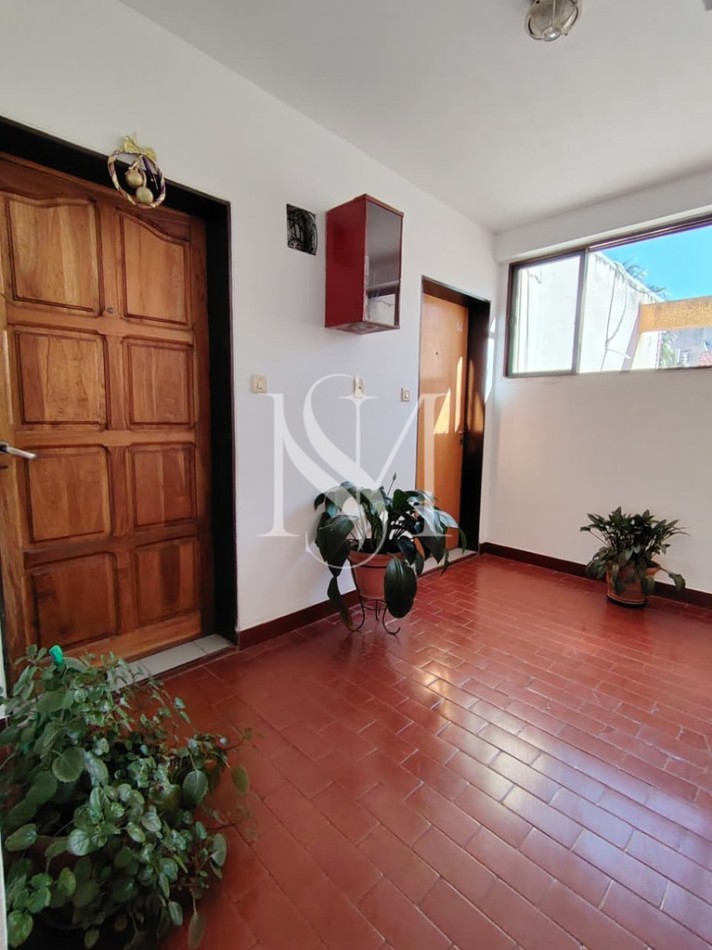 SE ALQUILA DEPARTAMENTO DE 3 HABITACIONES - BARRIO JUAN PABLO II - Zona Sur
