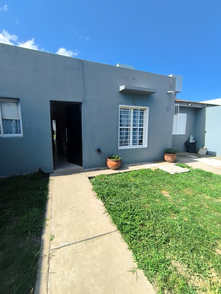 CASA EN B° EL HUAICO - TRES DORMITORIOS