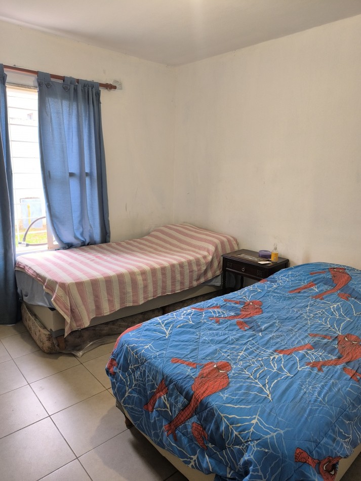 CASA EN B° EL HUAICO - TRES DORMITORIOS