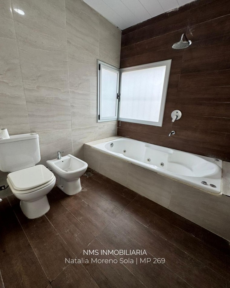 VENTA DE CASA EN BARRIO MIRASOLES
