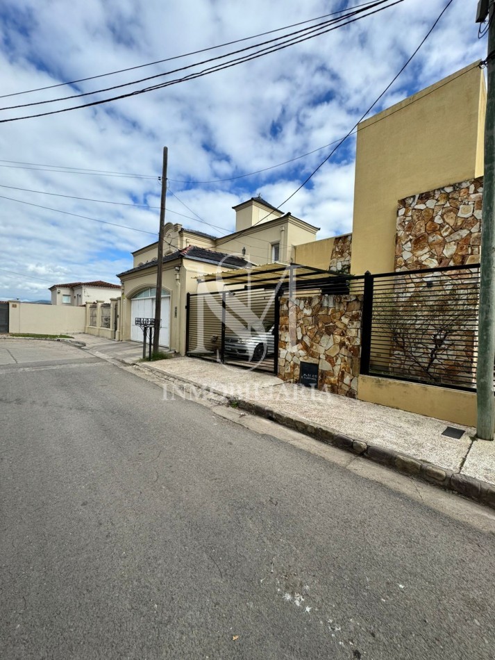 GRAND BOURG CASA EN VENTA