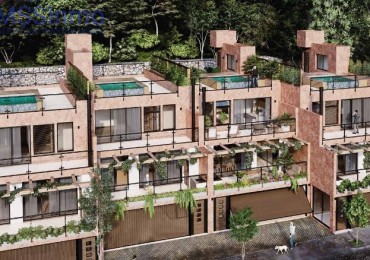 VENTA IMPORTANTES VIVIENDAS AL PIE DEL CERRO EN POZO