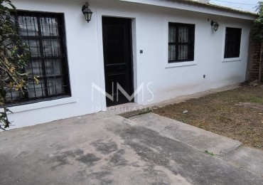 VENTA - CASA EN ZONA SUR (Barrio Ciudad Valdivia)
