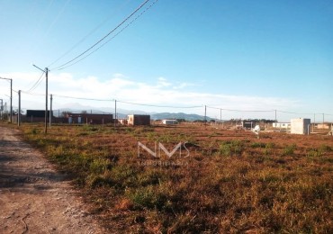 VENTA - TERRENO EN LA CARMINA (Ruta 24 y 51 - Camino a Colon)