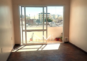 ALQUILER DPTO 2 DORMITORIOS EN MITRE AL 200 - EDIFICIO GALERIA MITRE