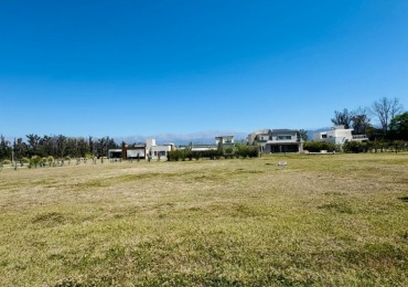 VENTA DE TERRENO EN JARDINES DE SAN LORENZO